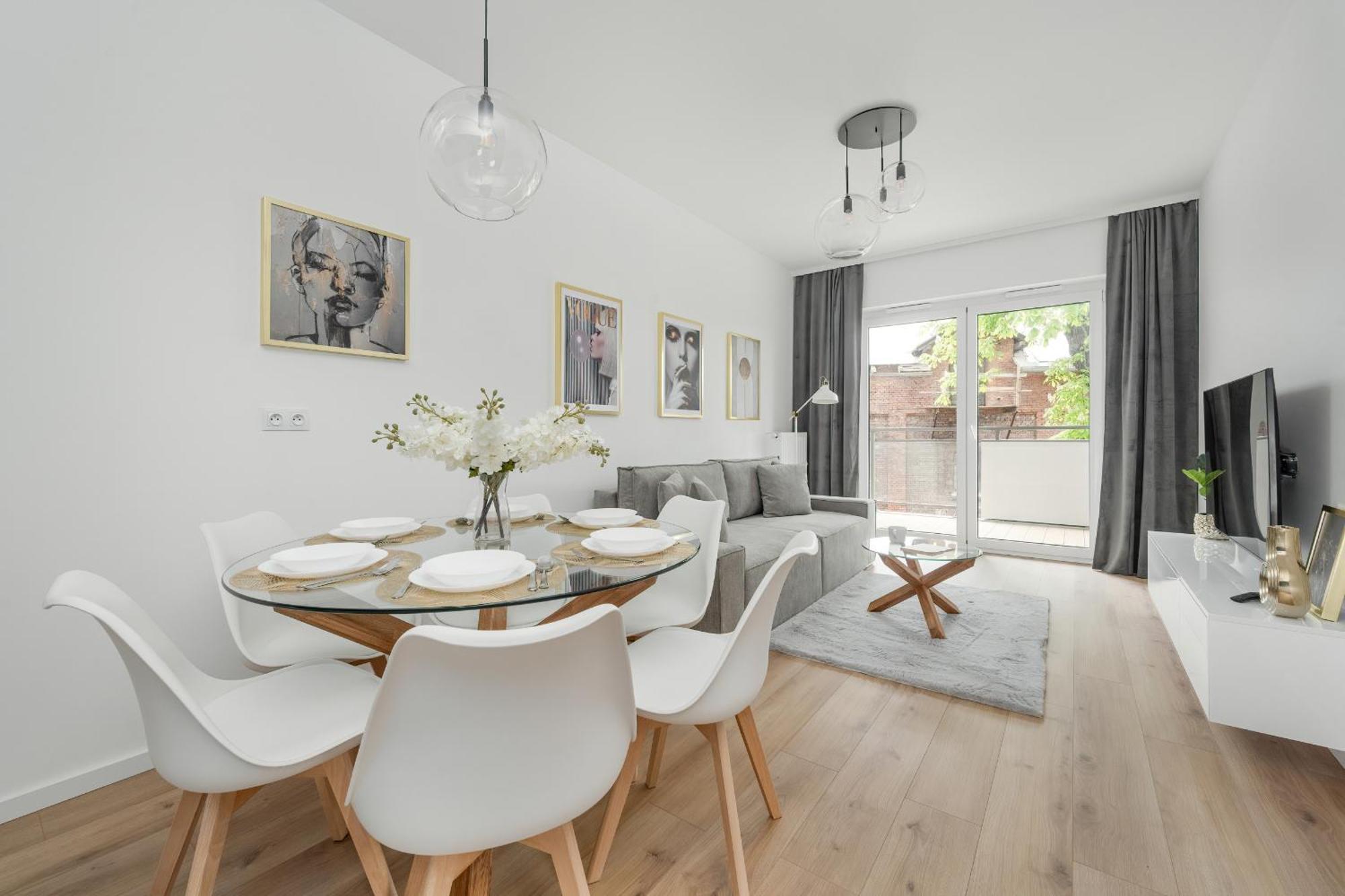 Mieszczanska Modern With Balcony & Free Parking By Renters